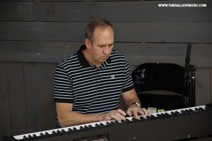 Music Lessons as an Adult: 4 Reasons to Do It! - Adult Piano Student