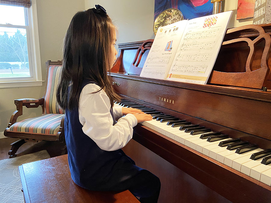 Piano lessons in Macon at The Halls of Music